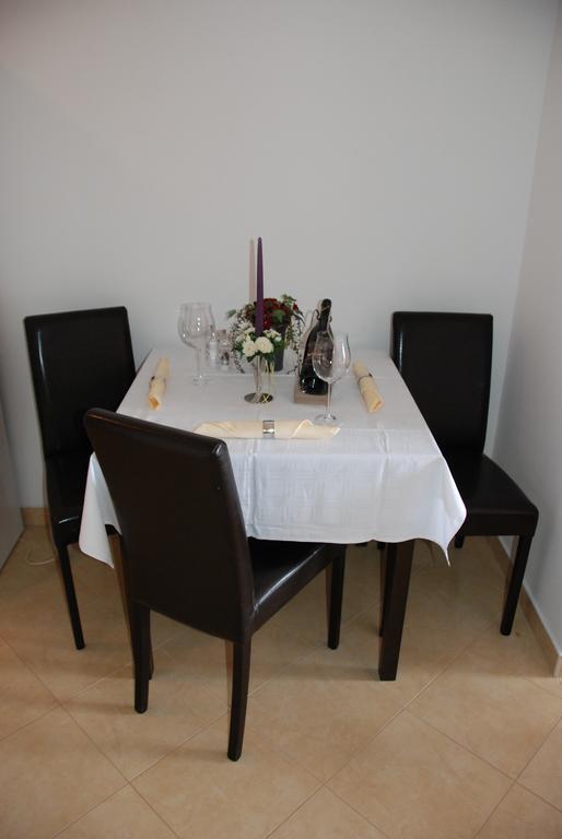 Apartments Saldun Trogir Room photo